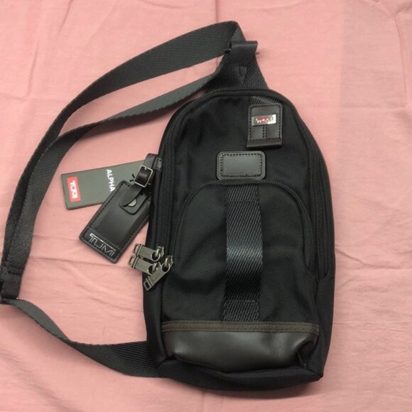 TUMI Alpha Bravo Crossbody Bag - Security Design - Compact Commuter Essential - Picture 1 of 5